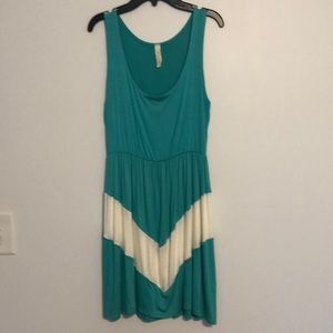 Midi chevron dress